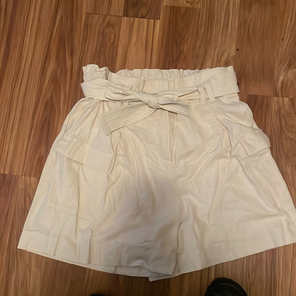 Simply Vera Wang shorts